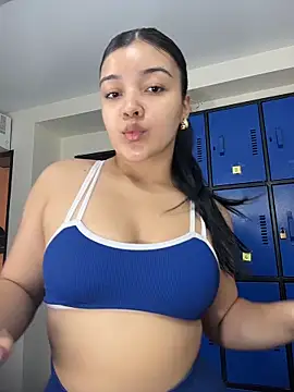 EmmaBlossom online show from March 2026 12:19:02 PM