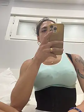 Naomi24herr online show from March 2026 08:32:02 AM