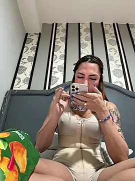 Naomi24herr online show from May 2026 02:26:01 AM