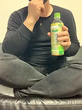 Snapshot of mj-story chatting on November 2025 07:46:02 AM mj-story online show from November 2025 07:46:02 AM