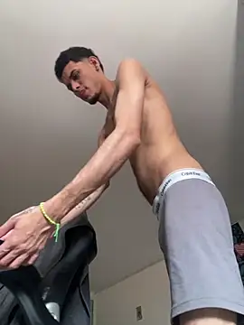 Snapshot of Pingasaboy20 chatting on December 2025 02:55:01 PM Pingasaboy20 online show from December 2025 02:55:01 PM