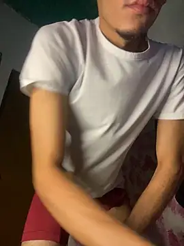 Snapshot of Pingasaboy20 chatting on February 2026 09:19:01 AM Pingasaboy20 online show from February 2026 09:19:01 AM