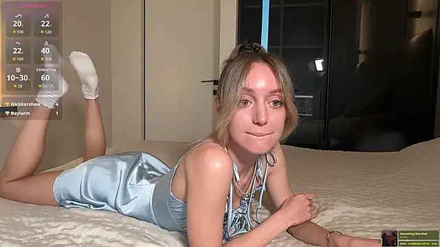 SophieBelll online show from November 2025 02:10:01 PM