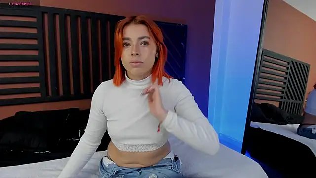 Snapshot of Cattleya_veloza__ chatting on November 2025 09:15:02 PM Cattleya veloza online show from November 2025 09:15:02 PM