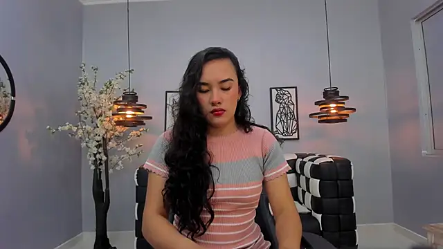 Snapshot of Kira_Naughty chatting on October 2025 11:36:02 AM Kira Naughty online show from October 2025 11:36:02 AM