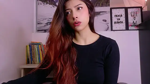 Adrianna5  online show from April 2026 09:39:02 AM