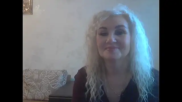 LadySexyBlond online show from May 2026 04:21:02 PM