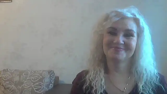 LadySexyBlond online show from November 2025 08:41:01 AM