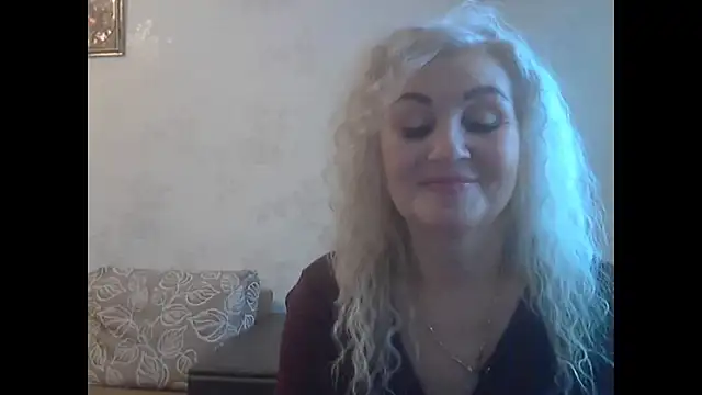 LadySexyBlond online show from December 2025 05:01:01 PM