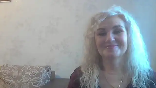 Snapshot of LadySexyBlond chatting on October 2025 03:28:02 AM LadySexyBlond online show from October 2025 03:28:02 AM