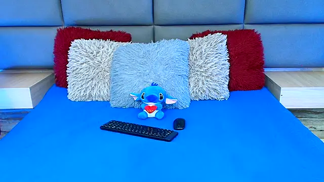 Snapshot of Lovers_21 chatting on October 2025 09:59:01 PM Lovers 21 online show from October 2025 09:59:01 PM