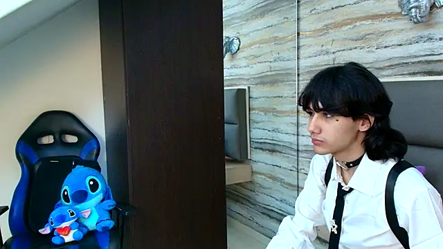 Lovers 21 online show from December 2025 04:25:02 AM