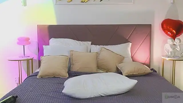 Snapshot of Nicole_Broown_ chatting on February 2026 09:17:01 PM Nicole Broown online show from February 2026 09:17:01 PM