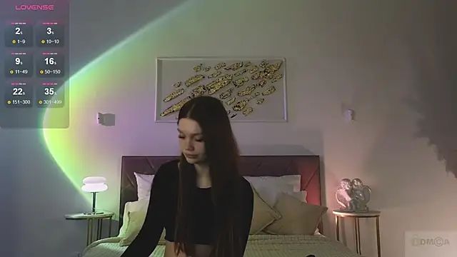 Snapshot of Nicole_Broown_ chatting on October 2025 08:50:02 PM Nicole Broown online show from October 2025 08:50:02 PM