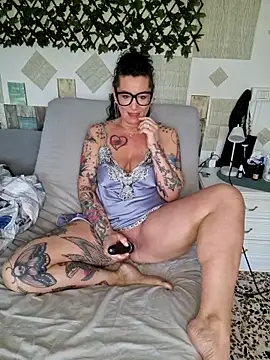 candymaxxx online show from May 2026 06:04:02 AM