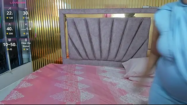 Amyra Rasi online show from December 2025 07:09:02 PM