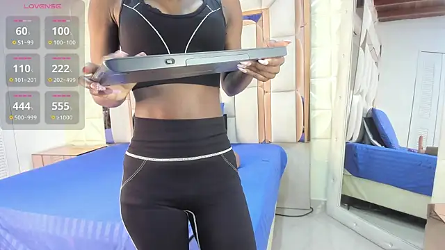 Sarah Adamss online show from October 2025 12:26:01 PM