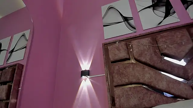 samantaa liov online show from November 2025 07:28:02 PM