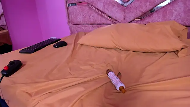 samantaa liov online show from February 2026 07:57:02 PM