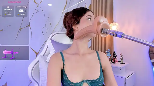 meridacute  online show from November 2025 01:59:02 PM