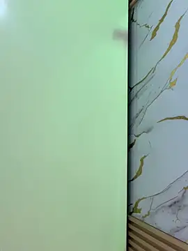 meridacute  online show from November 2025 07:41:02 PM