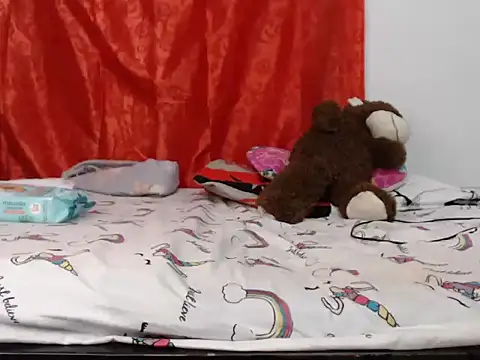 Snapshot of Emily_dirty0201 chatting on October 2025 08:08:01 PM Emily dirty0201 online show from October 2025 08:08:01 PM