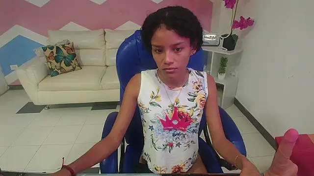Snapshot of adisson_petite1 chatting on October 2025 11:50:02 PM adisson petite1 online show from October 2025 11:50:02 PM