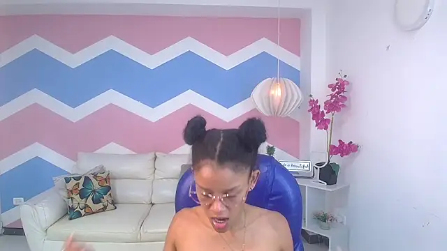 Snapshot of adisson_petite1 chatting on October 2025 12:28:02 PM adisson petite1 online show from October 2025 12:28:02 PM