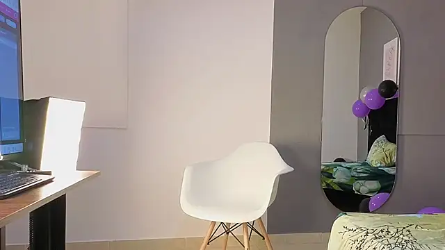 katiaa lovv online show from March 2026 12:21:01 PM