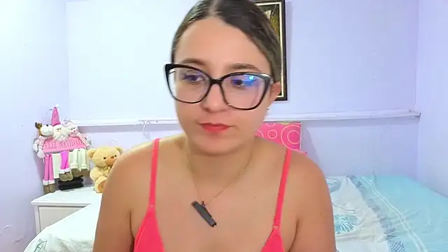 Snapshot of katiaa_lovv chatting on November 2025 03:05:01 PM katiaa lovv online show from November 2025 03:05:01 PM