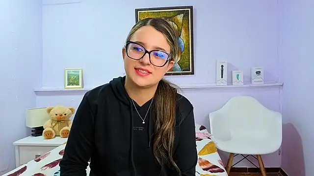 katiaa lovv online show from October 2025 11:56:01 AM