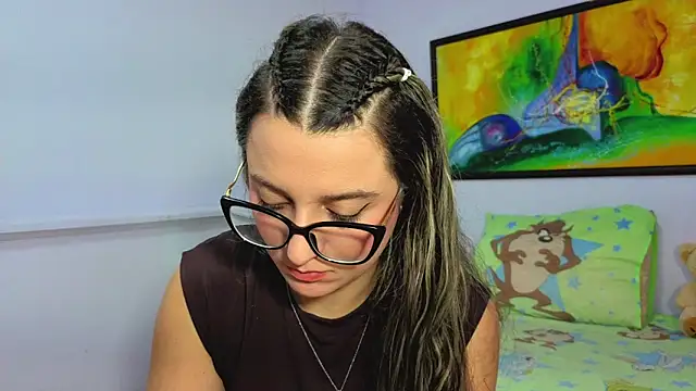 katiaa lovv online show from April 2026 12:17:01 PM