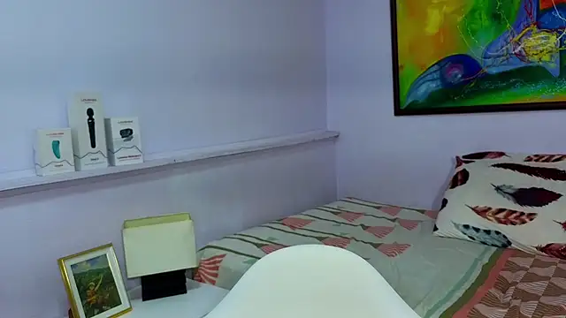 katiaa lovv online show from February 2026 12:07:01 PM