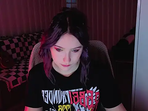 violet-siren-x online show from May 2026 06:48:02 AM