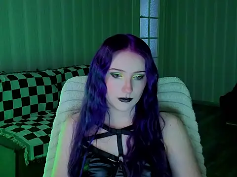 Snapshot of violet-siren-x chatting on June 2026 11:54:02 AM violet-siren-x online show from June 2026 11:54:02 AM