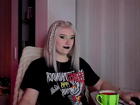 violet-siren-x online show from March 2026 09:05:02 AM