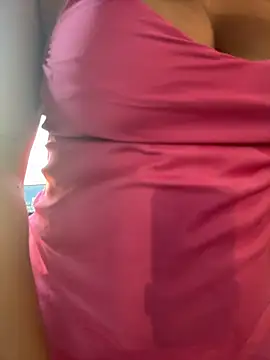 Snapshot of itsdanividarte chatting on October 2025 10:11:01 PM itsdanividarte online show from October 2025 10:11:01 PM