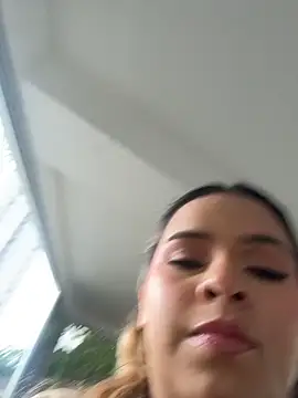 Snapshot of itsdanividarte chatting on December 2025 09:58:02 PM itsdanividarte online show from December 2025 09:58:02 PM