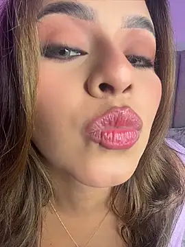 itsdanividarte online show from May 2026 01:56:02 AM