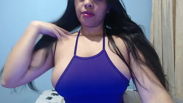 Snapshot of violeta_47 chatting on October 2025 12:15:02 PM violeta 47 online show from October 2025 12:15:02 PM