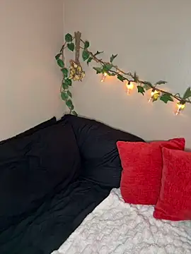 DesertLuxe online show from February 2026 05:36:02 AM