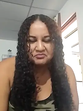 MEYBELLATINA online show from February 2026 10:39:02 PM