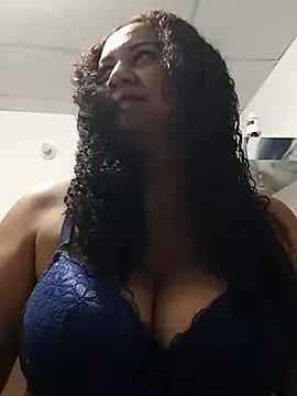 MEYBELLATINA online show from September 2025 09:21:01 PM