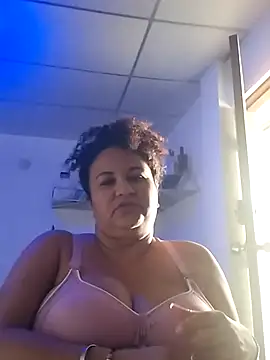 MEYBELLATINA online show from April 2026 09:33:02 PM