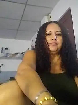 MEYBELLATINA online show from February 2026 11:02:01 PM