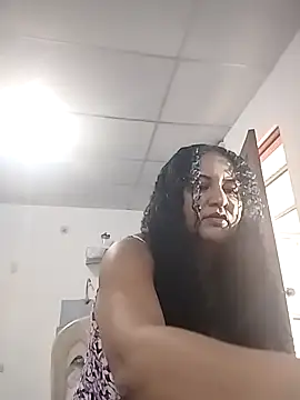 MEYBELLATINA online show from February 2026 08:53:01 PM