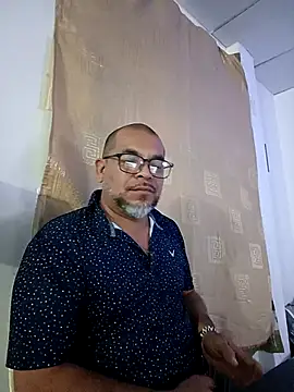 ANTHONYHOTT69 online show from November 2025 10:24:01 PM