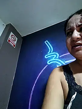 ANTHONYHOTT69 online show from March 2026 01:00:01 AM