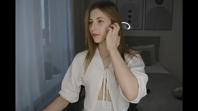 magnificent Destiny online show from November 2025 11:38:02 AM