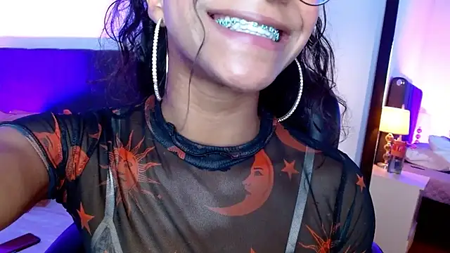 SashaBowei online show from November 2025 02:05:02 AM